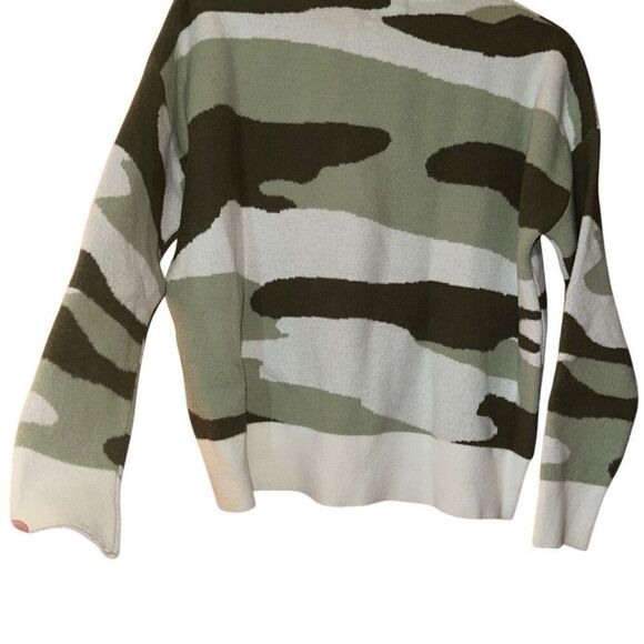 Harper Heritage CamoGreen White  Crew Neck Pullover Sweater Ladies XL - Picture 2 of 8